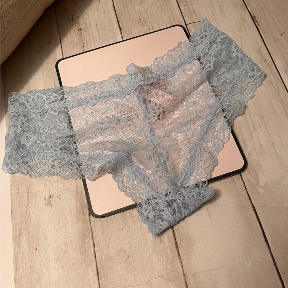 Victoria’s Secret Lace cheeky in Light Blue S - Picture 5 of 6